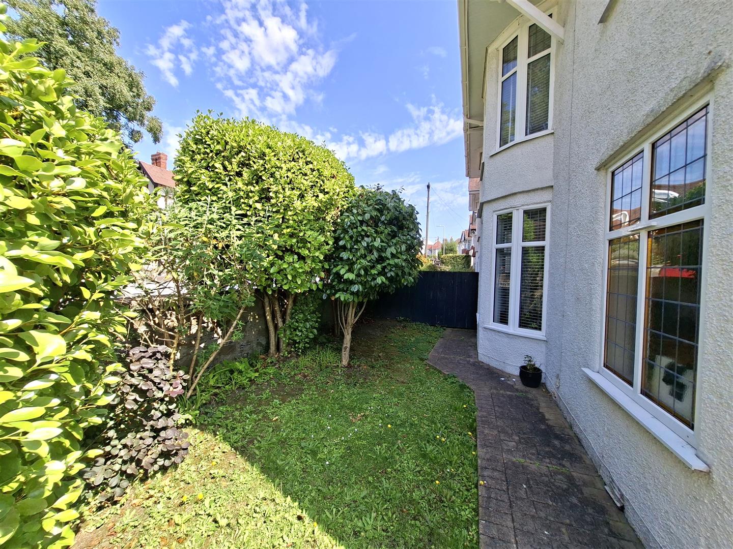 Glanmor Park Road, Sketty, Swansea, SA2 0QG